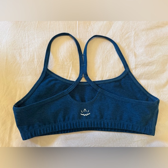 Beyond yoga slim racerback bra size large - Picture 3 of 4